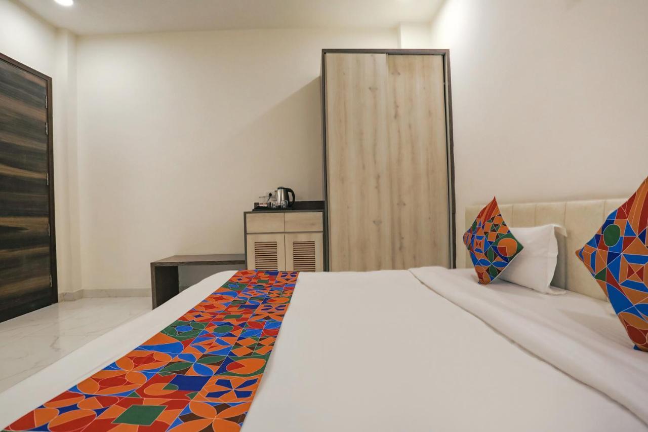 Fabhotel Ab Inn Huda City Center Gurgáon Exteriér fotografie